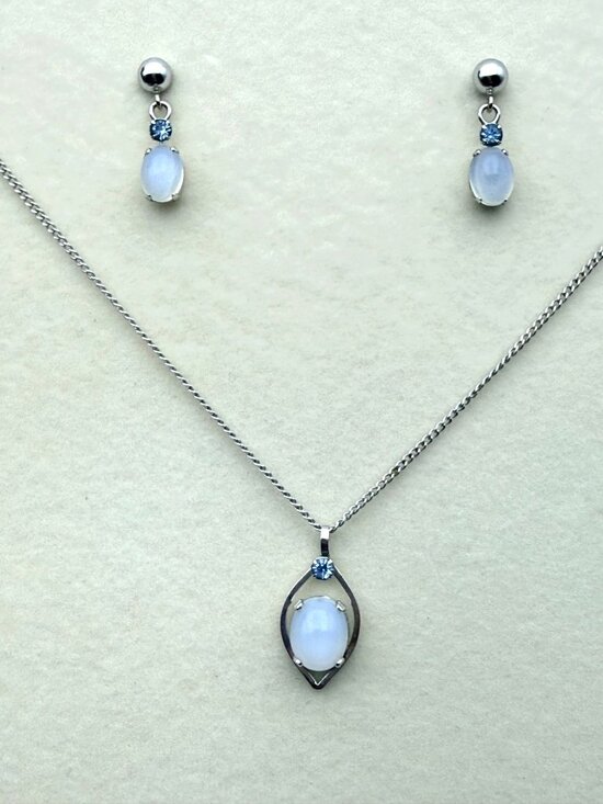 Van Dell Jewelry - Vintage Van Dell Sterling Silver Moonstone & Blue Rhinestone Necklace & Earrings